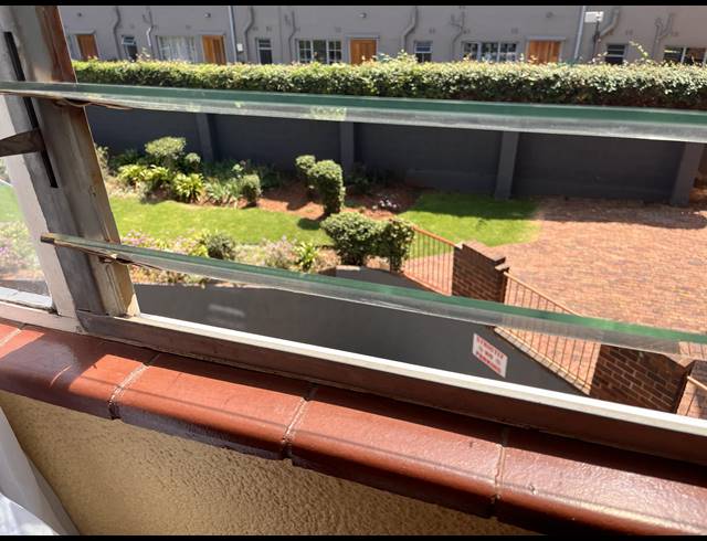 2 BEDROOM APARTMENT FOR SALE IN FLORIDA